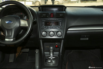 2014款斯巴鲁XV 2.0L舒适版