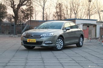 2013款东风雪铁龙C5到店实拍