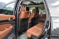 2016款大切诺基3.6L自动旗舰尊耀版