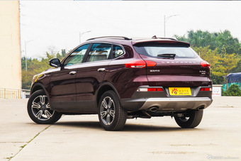 2015款猎豹CS10 2.0T手动卓越版