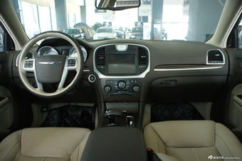 2013款克莱斯勒300C