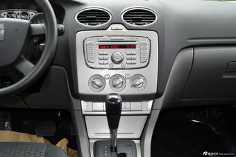 2013款福克斯两厢经典