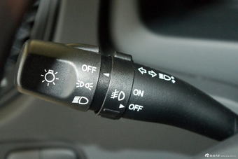 2013款狮跑2.0L GLS手动两驱版