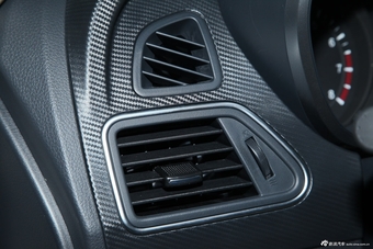 2014款福美来M5 1.6L自动舒适型图片