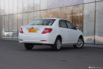 2015款比亚迪全新F3节能版1.5L手动豪华版