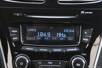 2015款传祺GS5 Super 2.0L自动两驱舒适版