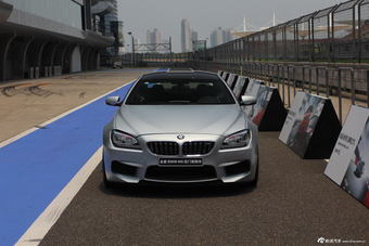 2013款宝马M6 Gran Coupe