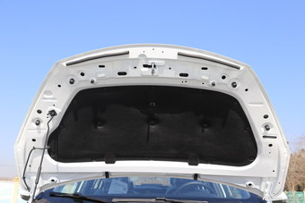 2016款艾瑞泽5 1.5L手动领臻版