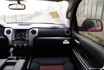 2015款坦途TRD pro版