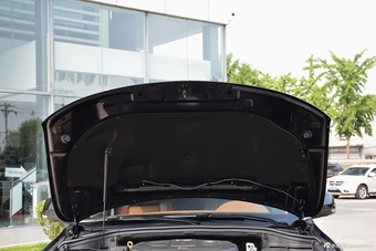 2016款大切诺基3.6L自动旗舰尊耀版