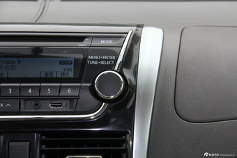 2014款威驰1.5L自动智尊版