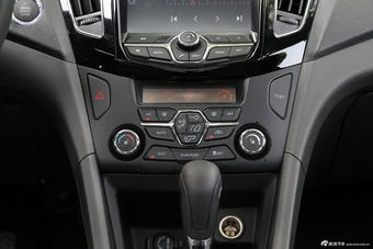 2016款艾瑞泽7e 1.6L自动致享版