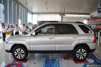 2013款狮跑2.0L GLS自动两驱版