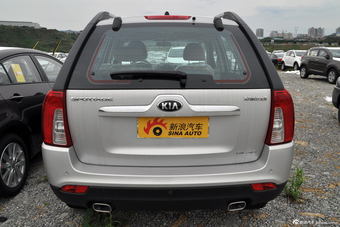 2013款狮跑2.0L GL手动两驱版