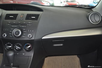 2013款马自达3星骋两厢1.6L自动精英型