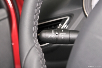 2014款标致308乐享版1.6L自动风尚型