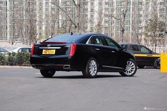 2015款凯迪拉克XTS 28T自动舒适型