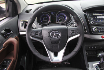 2015款瑞风S5 1.5T自动豪华型