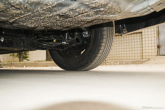 2016款风神A60 1.5L手动尊贵型