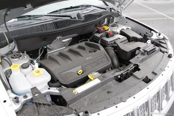 2014款Jeep指南者