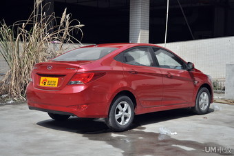 2014款瑞纳1.4L自动智能型 红色