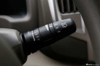 2014款NV200 1.6L自动尊贵型 国V