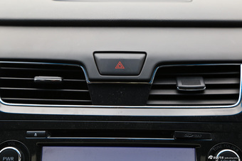 2013款天籁2.5L自动XL-NAVI豪华版