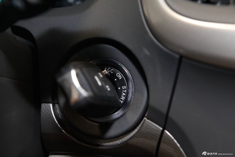 2013款景程1.8L手动SX豪华版