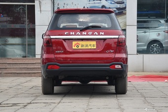 2016款长安CX70 1.6L手动豪华型