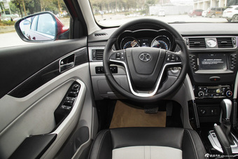 2016款北汽绅宝X55 1.5T自动CVT精英版