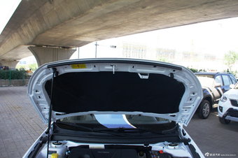 2013款 艾瑞泽7 1.6L DVVT CVT致尊版实拍