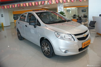 2012款新赛欧三厢