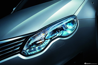 2013款荣威550官方图