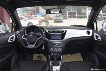 2015款中华V3 1.5T自动精英型图片