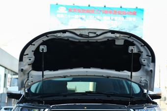 2015款锐界2.0T自动四驱尊锐型