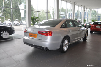 2012款奥迪A6L 2.0L TFSI手自一体舒适型