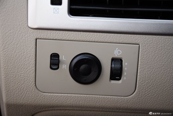 2015款凯越1.5L自动经典型