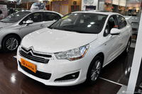 2013款雪铁龙C4L 1.8L手动劲享版