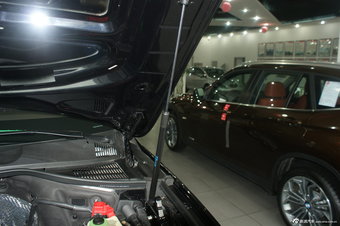 2011款大众途锐V6