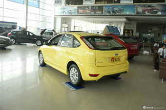 2012款福克斯经典两厢