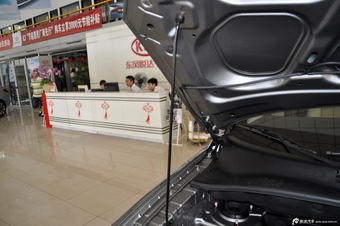 2013款狮跑2.0L GL手动两驱版