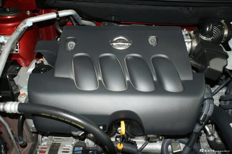 2012款逍客2.0L两驱CVT XV雷