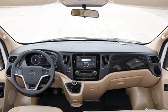 2015款图雅诺2.8T手动长轴商务版ISF2.8s4161P图片