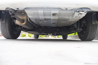 2016款风神A60 1.5L手动尊贵型