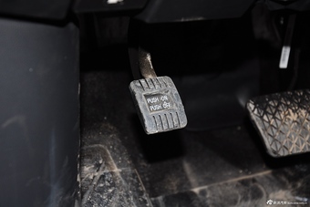 2015款马自达8 2.5L自动领航版