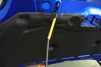 2012款福克斯三厢