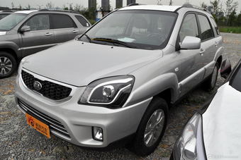 2013款狮跑2.0L GL自动两驱版