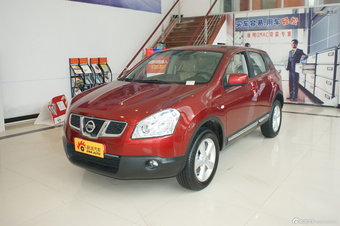 2012款逍客2.0L两驱CVT XV雷