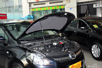 2013款马自达8 2.5L自动尊贵版