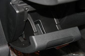 2013款东风雪铁龙C5到店实拍